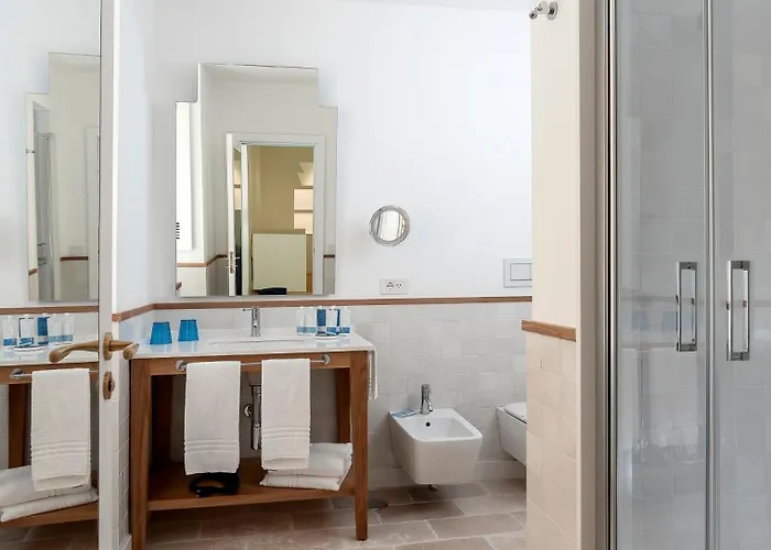 Tasso 41 House Center 4*